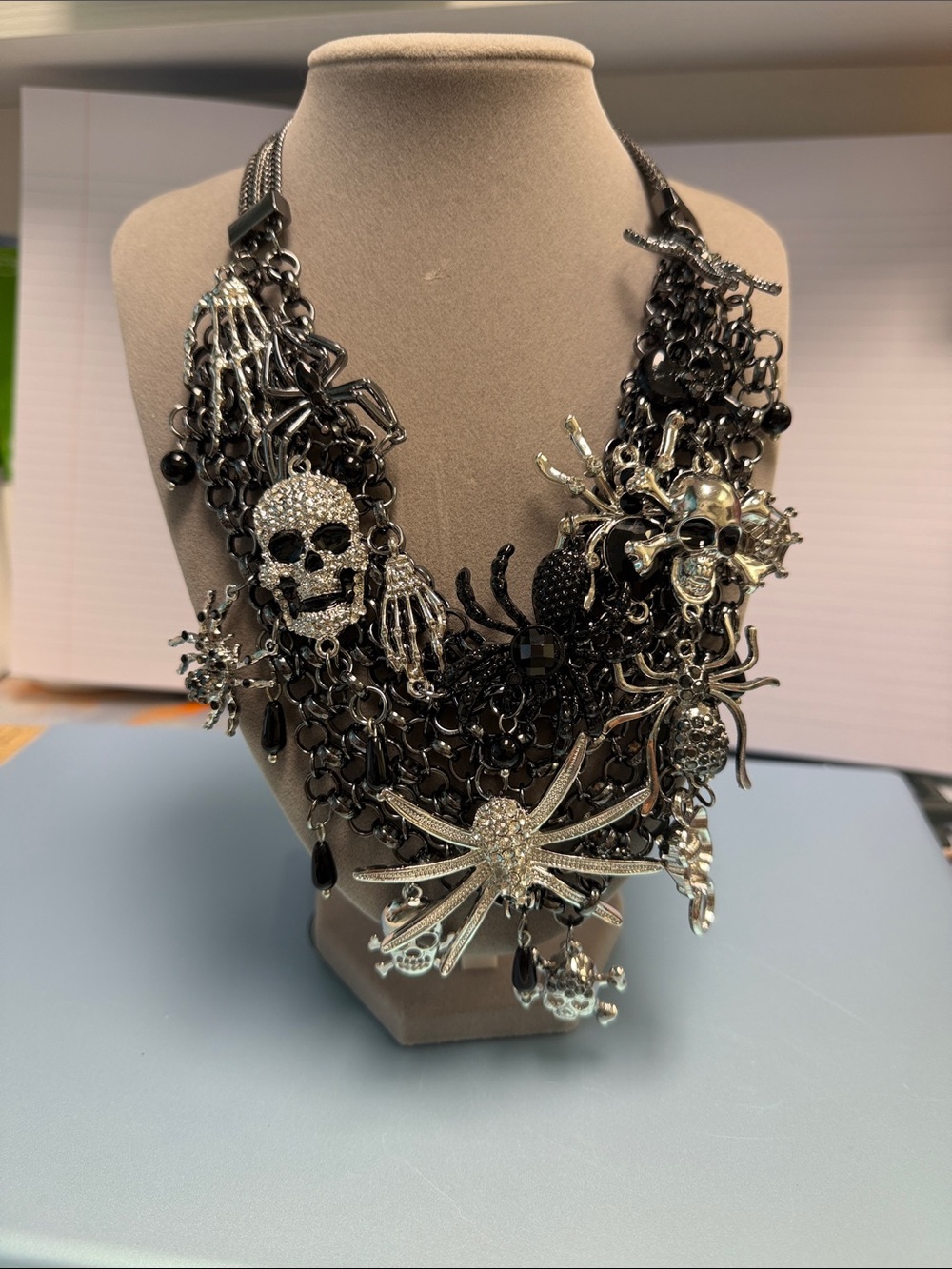 NWT Natasha Skull Spider Rhinestone Halloween Statement Necklace